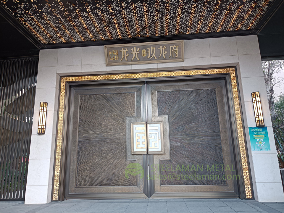 Longguang Real Estate Bronze Gate and Garden Metal Decoration