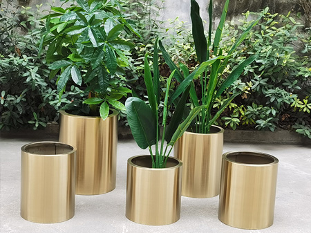 Lisbon-Professional customized various modern gold metal stainless steel planter floor decorative flower vases