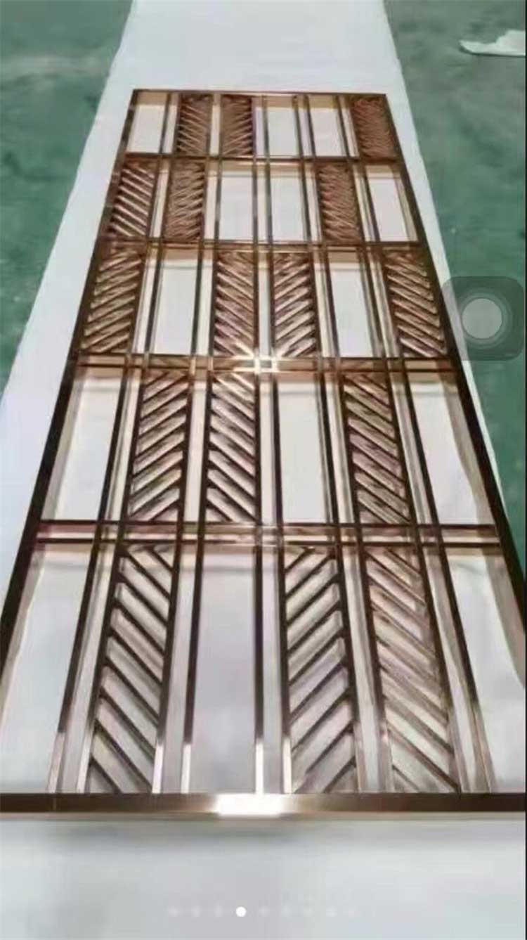  metal fretwork panels