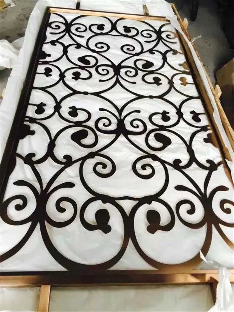  metal fretwork panels